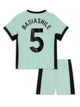 Billige Chelsea Benoit Badiashile #5 Tredjedraktsett Barn 2023-24 Kortermet (+ Korte bukser)